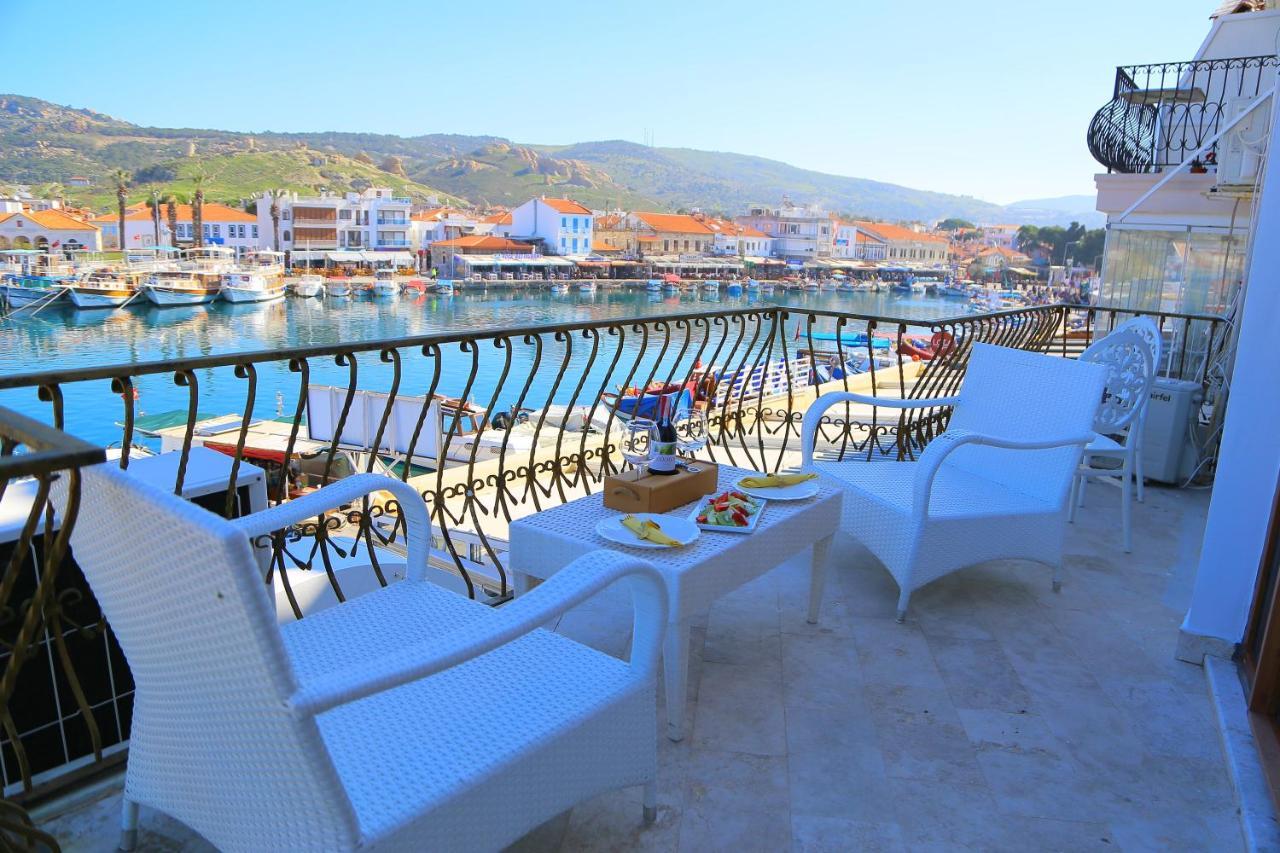 Huri & Nuri Hotel (Adults Only) Foça Exteriör bild