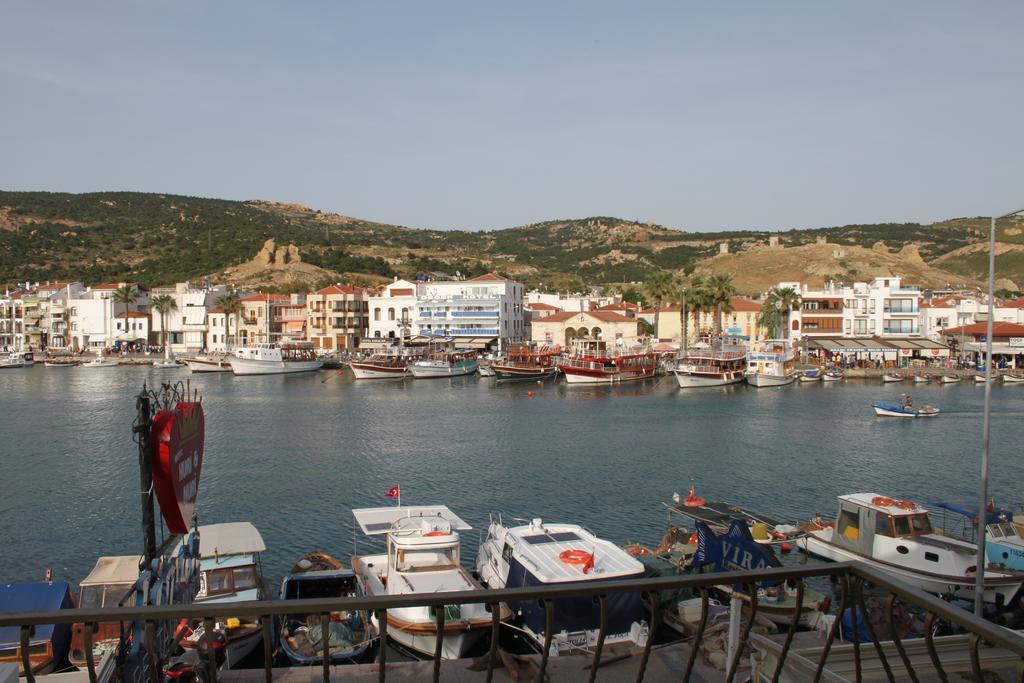 Huri & Nuri Hotel (Adults Only) Foça Exteriör bild