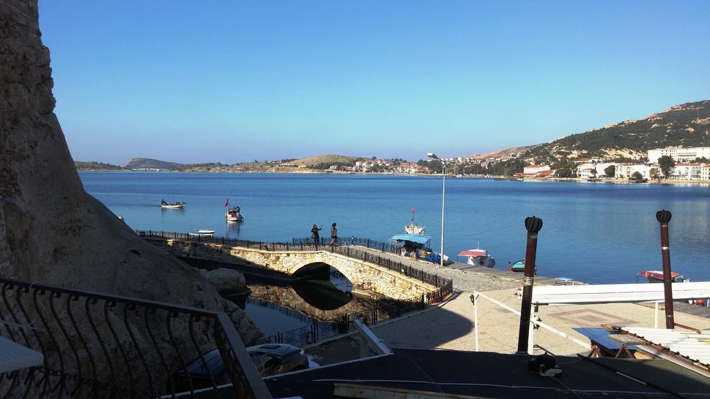 Huri & Nuri Hotel (Adults Only) Foça Exteriör bild