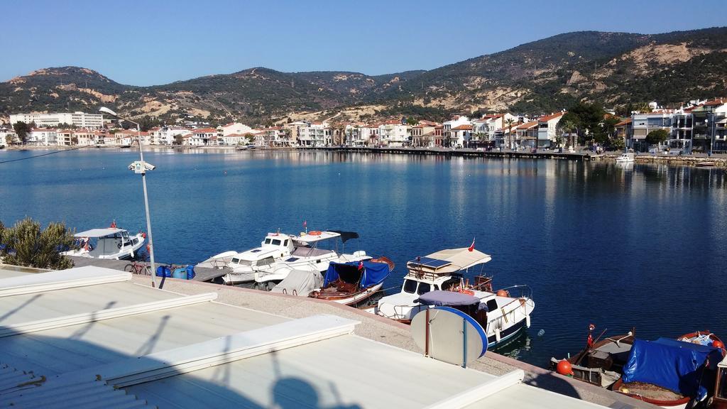 Huri & Nuri Hotel (Adults Only) Foça Exteriör bild